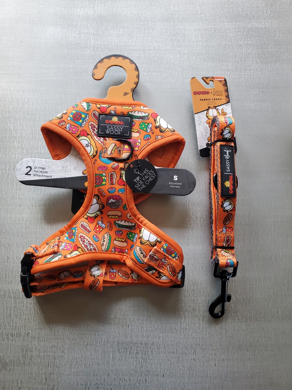 NWT Sassy Woof Orange Garfield Printed Dog Harness and Leash Set - Small
